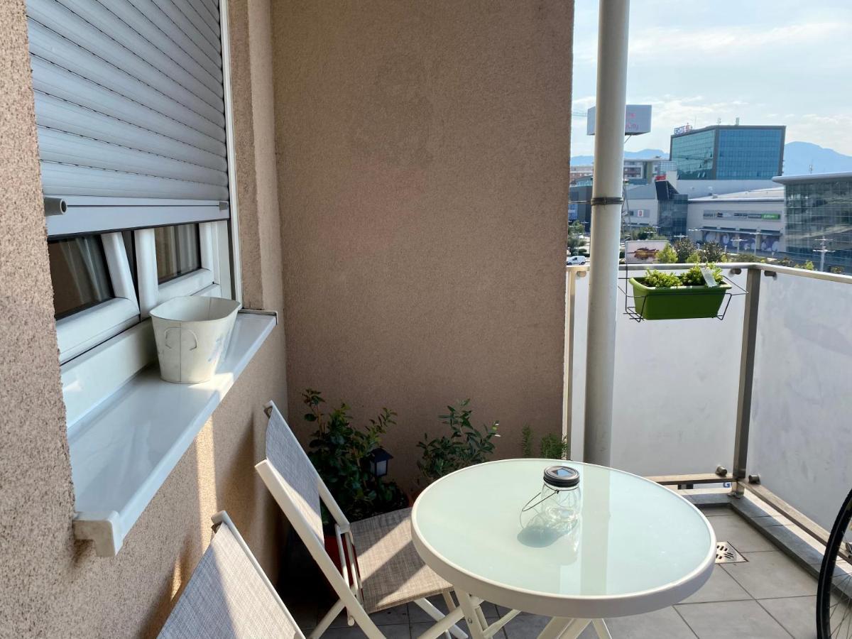 City Rooms Подгорица Екстериор снимка