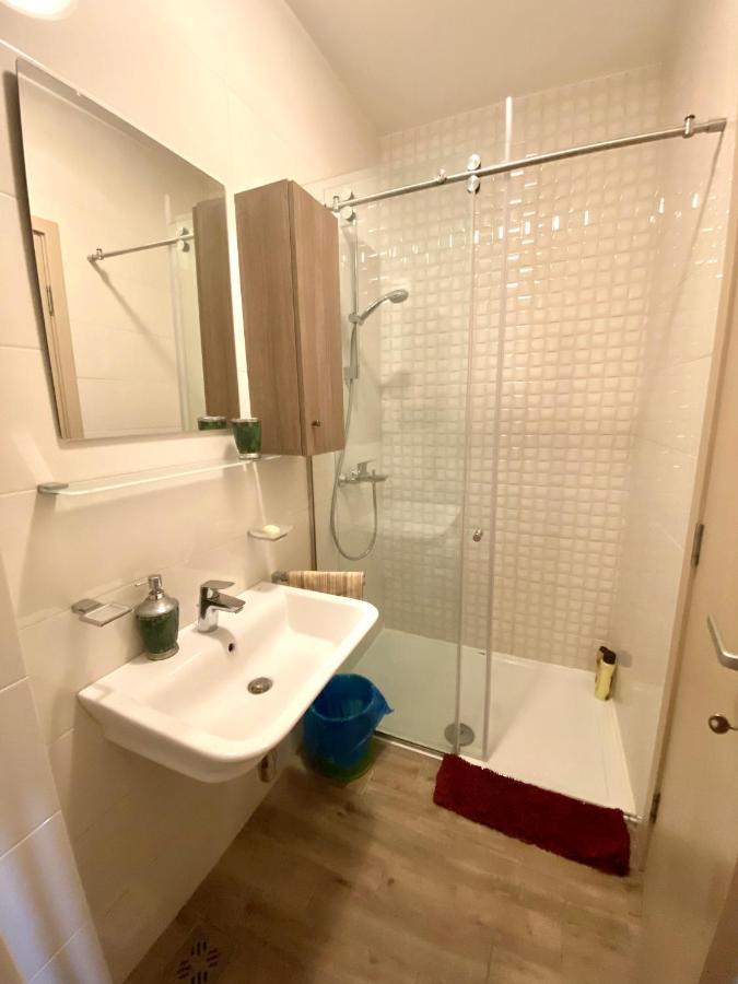 City Rooms Подгорица Екстериор снимка